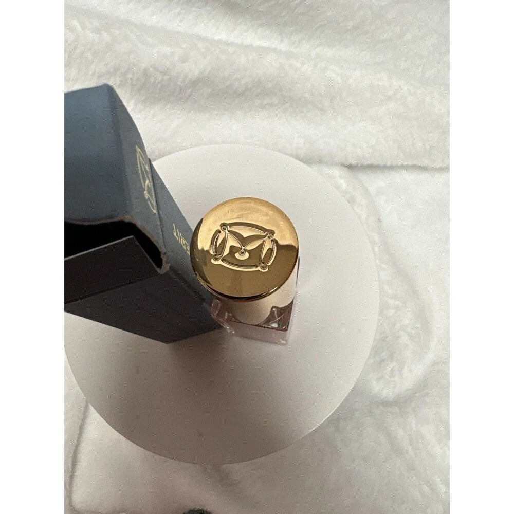 Merit beauty shade